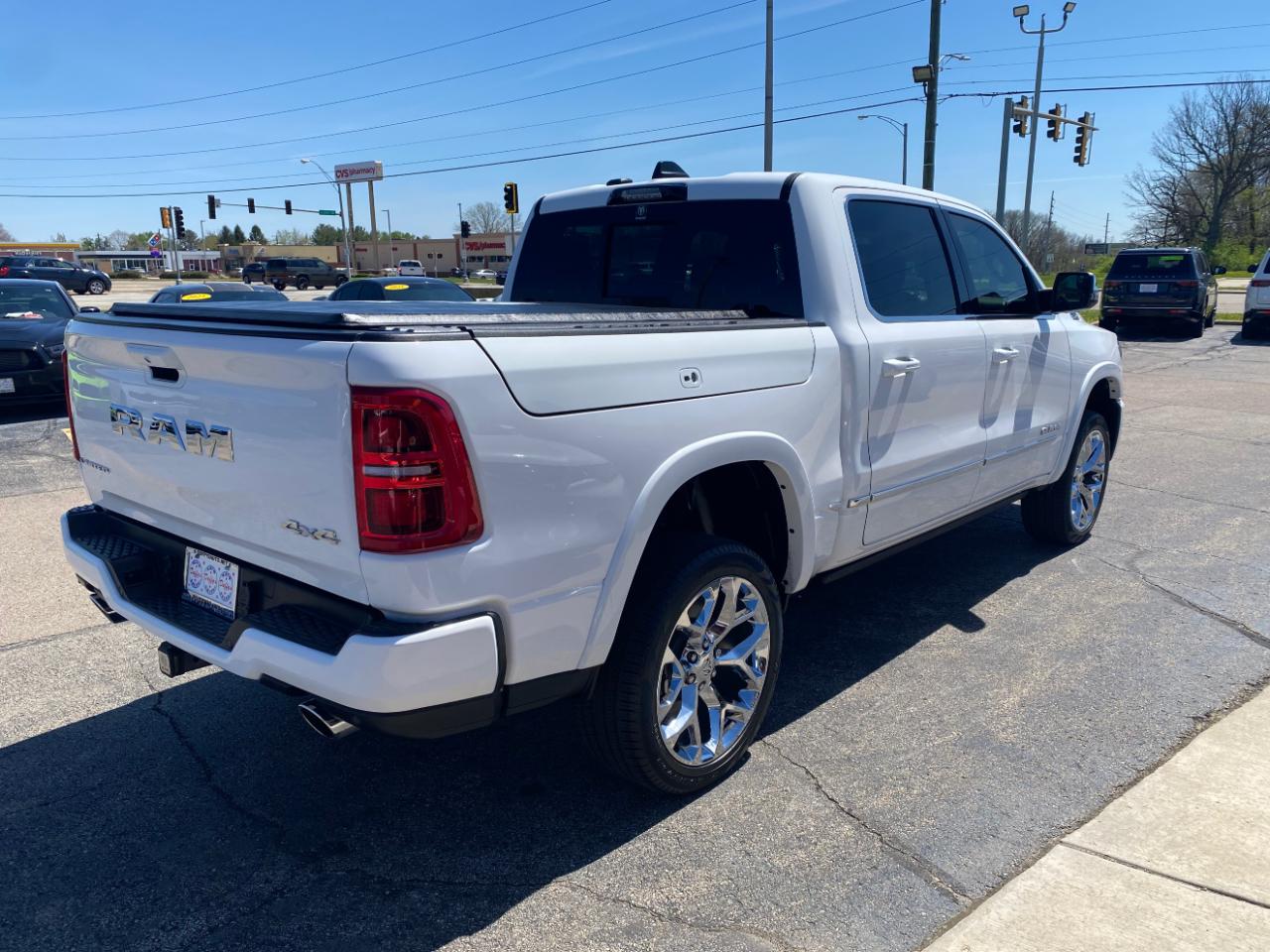 RAM 1500 Limited 4x4 Crew Cab 5'7" Box 2025