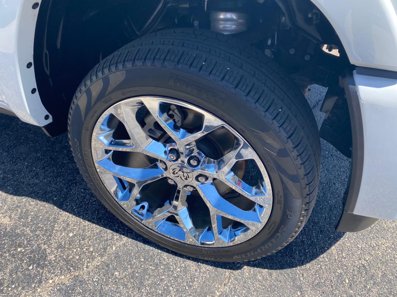 RAM 1500 Limited 4x4 Crew Cab 5'7" Box 2025