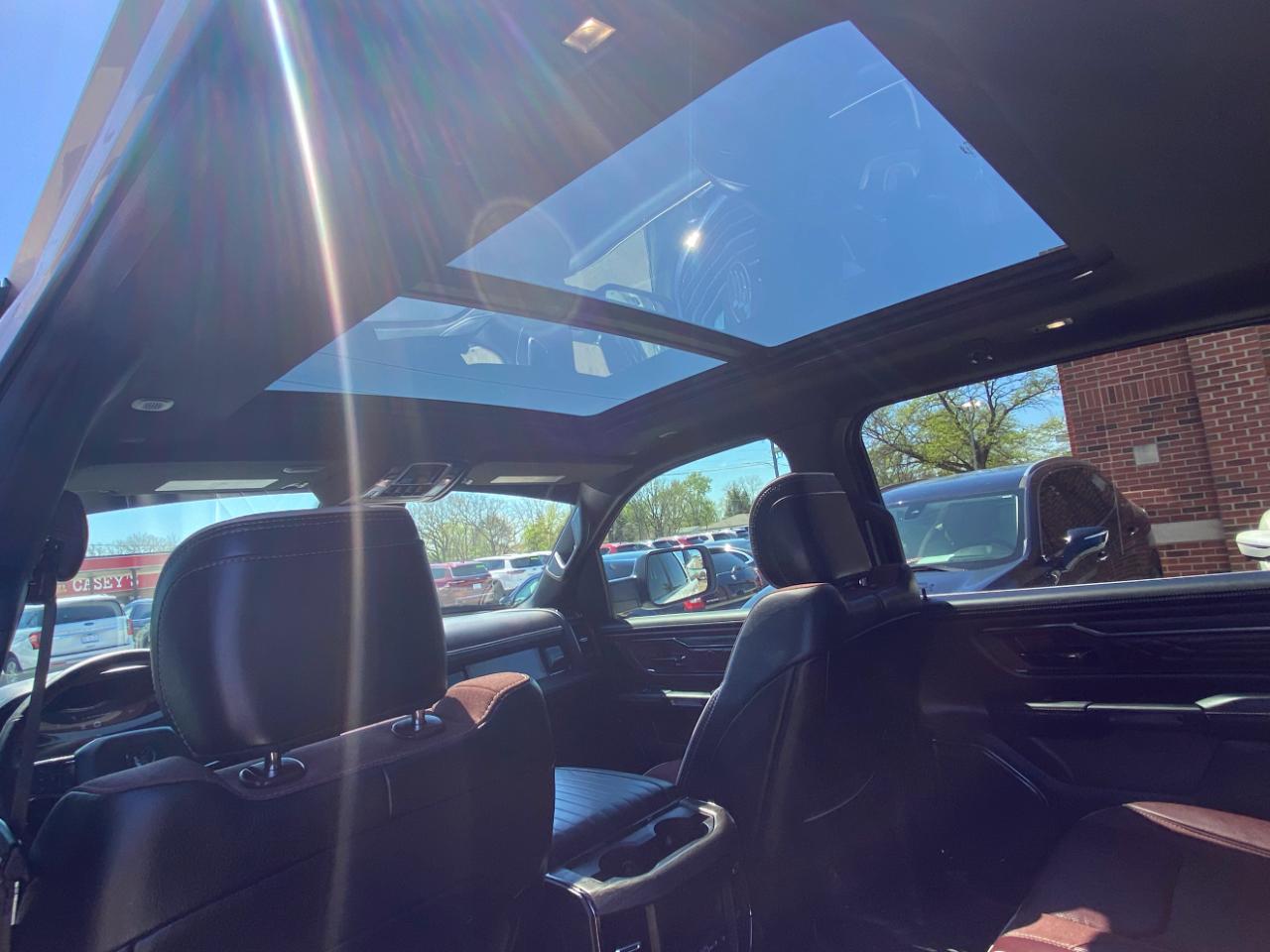 RAM 1500 Limited 4x4 Crew Cab 5'7" Box 2025