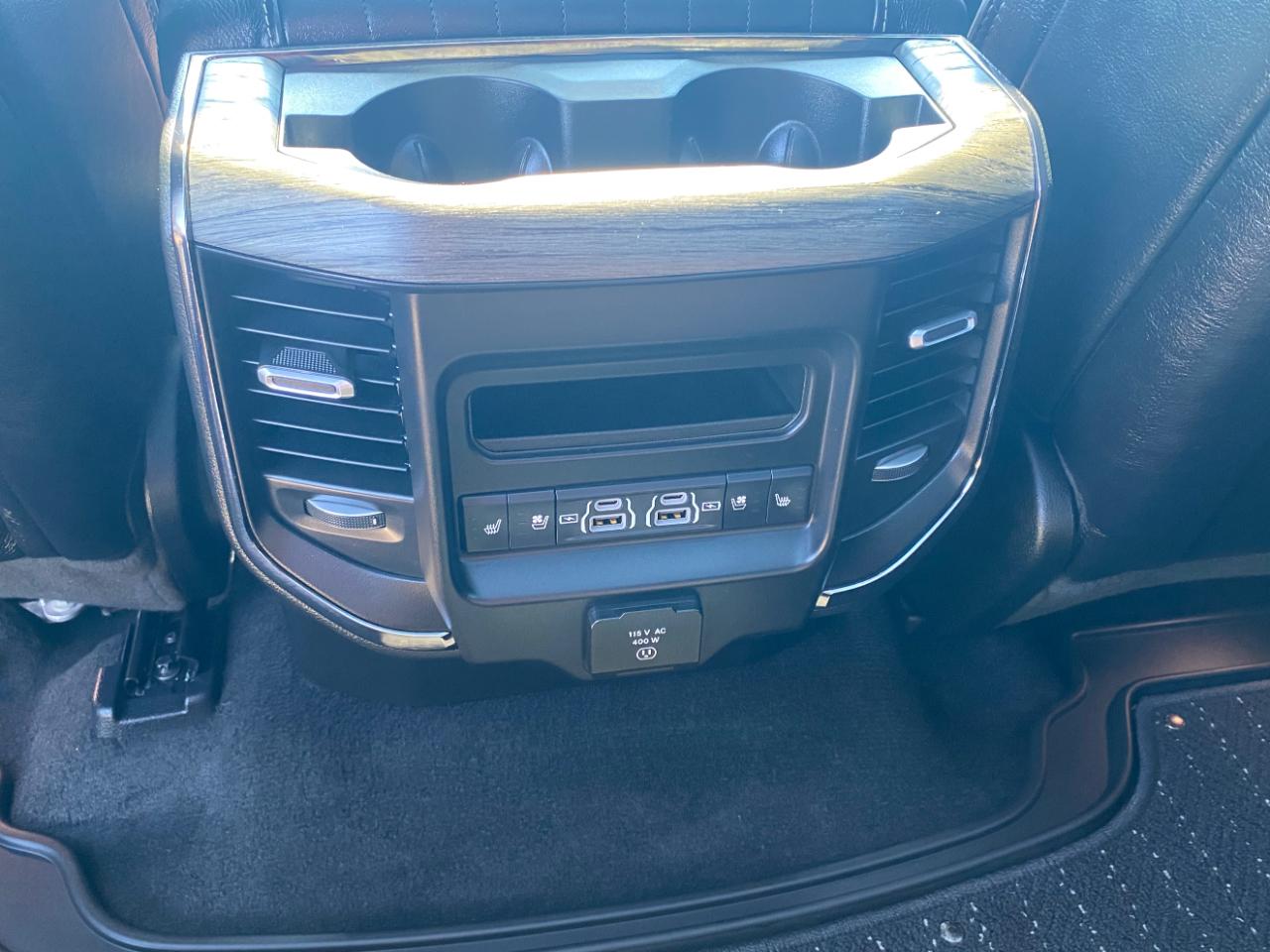 RAM 1500 Limited 4x4 Crew Cab 5'7" Box 2025