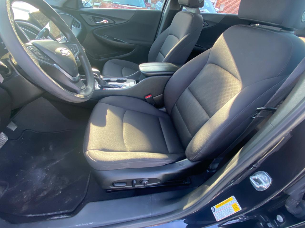 Chevrolet Malibu 4dr Sdn 1LT 2023