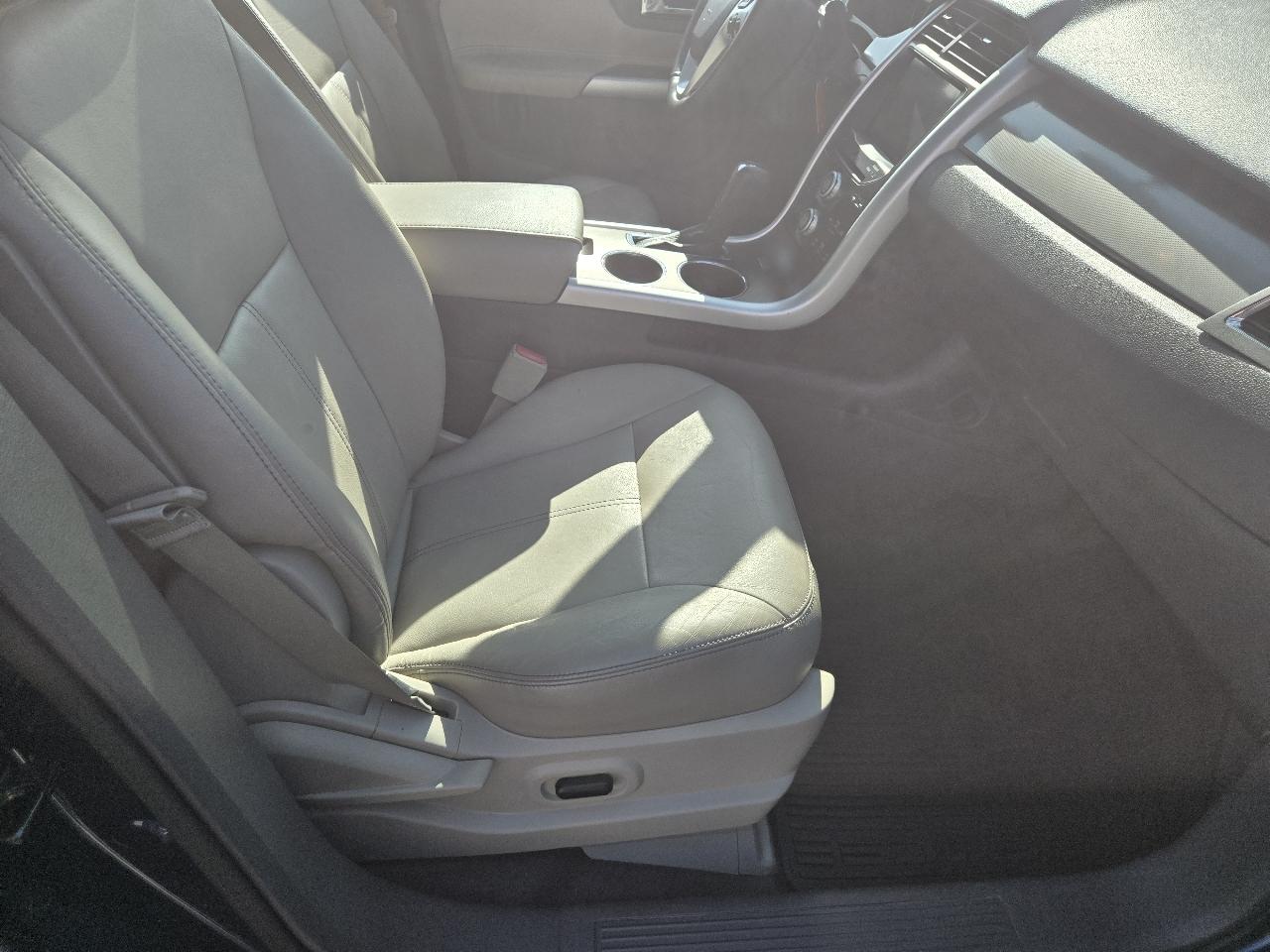 Ford Edge 4dr SEL FWD 2012