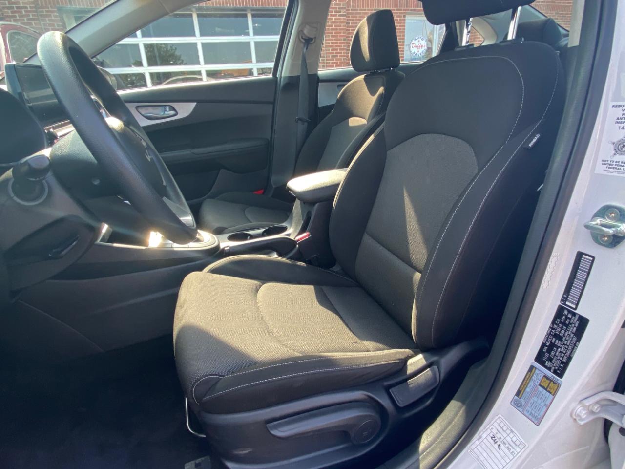 Kia Forte LXS IVT 2023