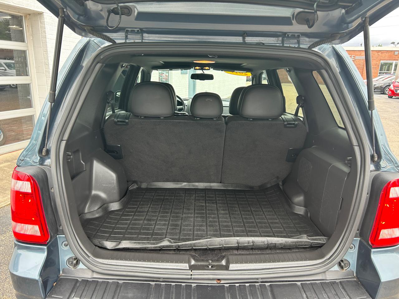 Ford Escape 4WD 4dr Limited 2011