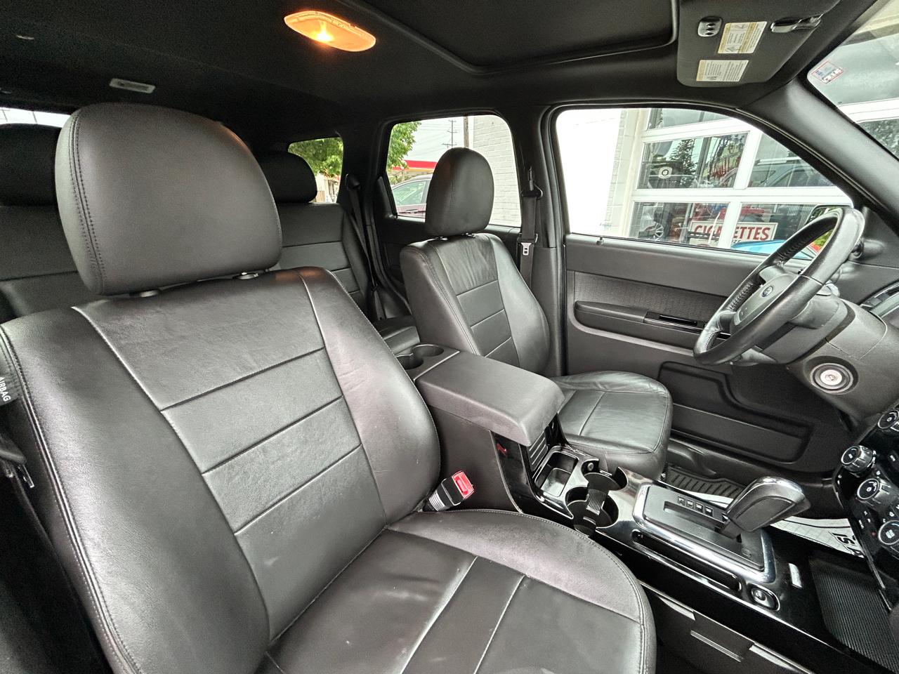 Ford Escape 4WD 4dr Limited 2011