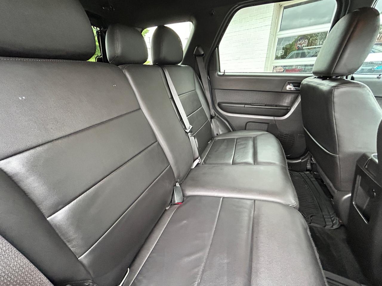 Ford Escape 4WD 4dr Limited 2011