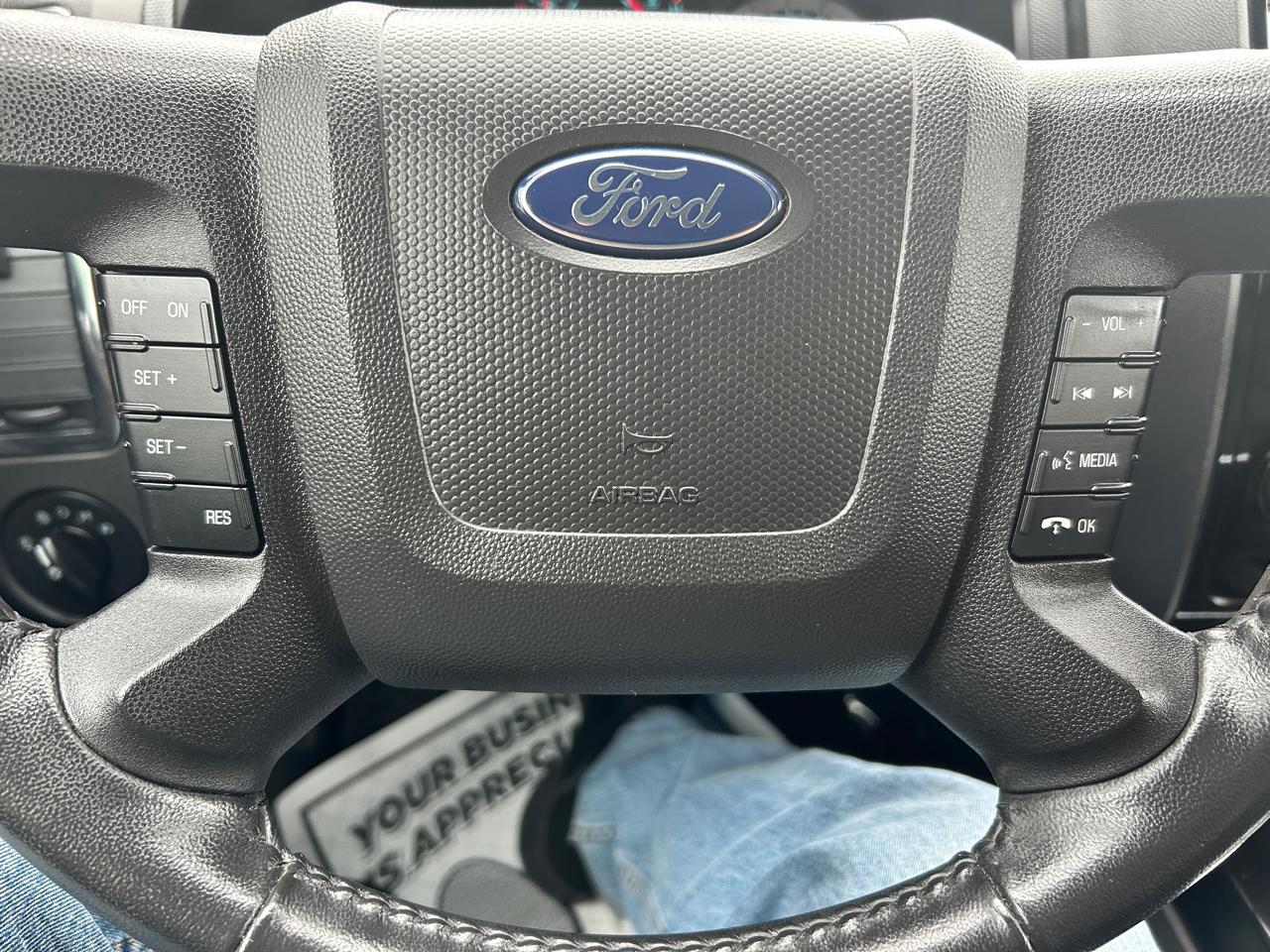 Ford Escape 4WD 4dr Limited 2011