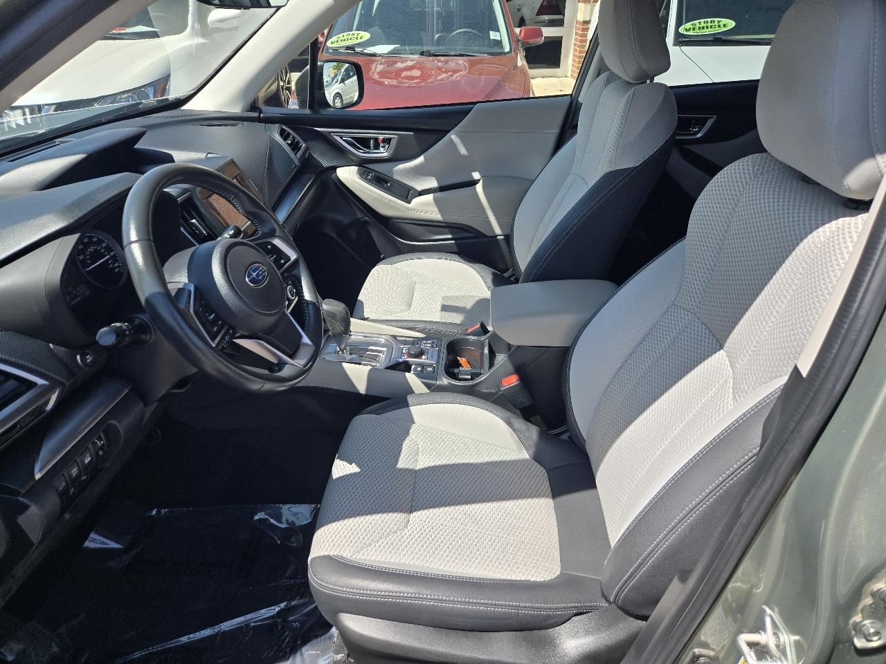 Subaru Forester Premium CVT 2021