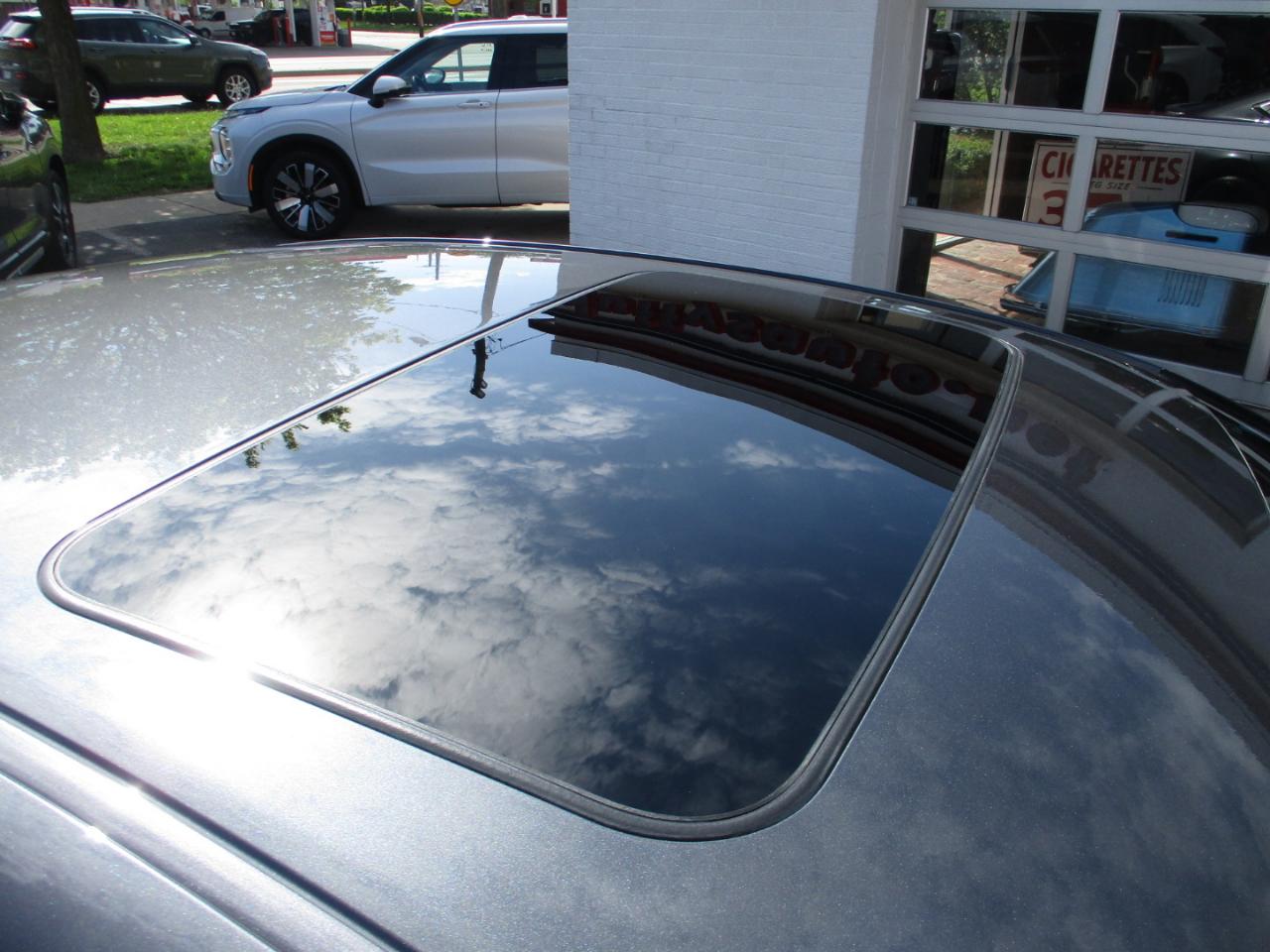 Lexus ES ES 300h F SPORT Design FWD 2025