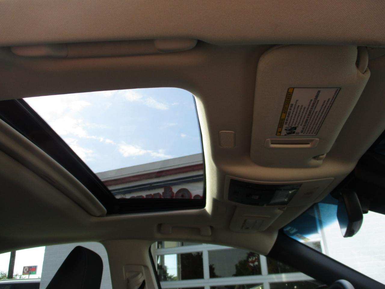 Lexus ES ES 300h F SPORT Design FWD 2025