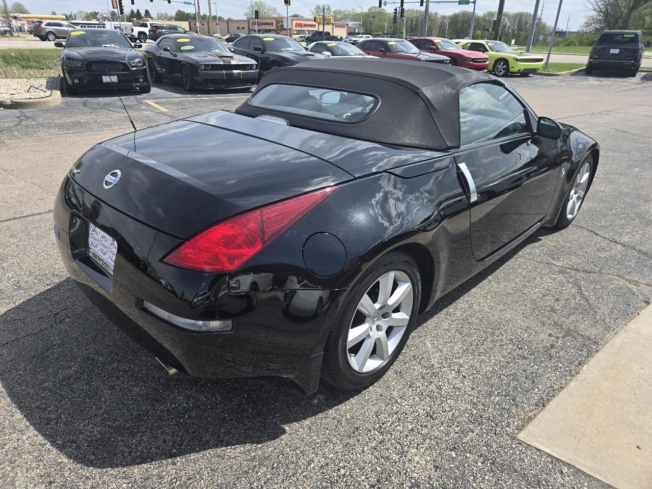 Nissan 350Z 2dr Roadster Touring Auto 2005