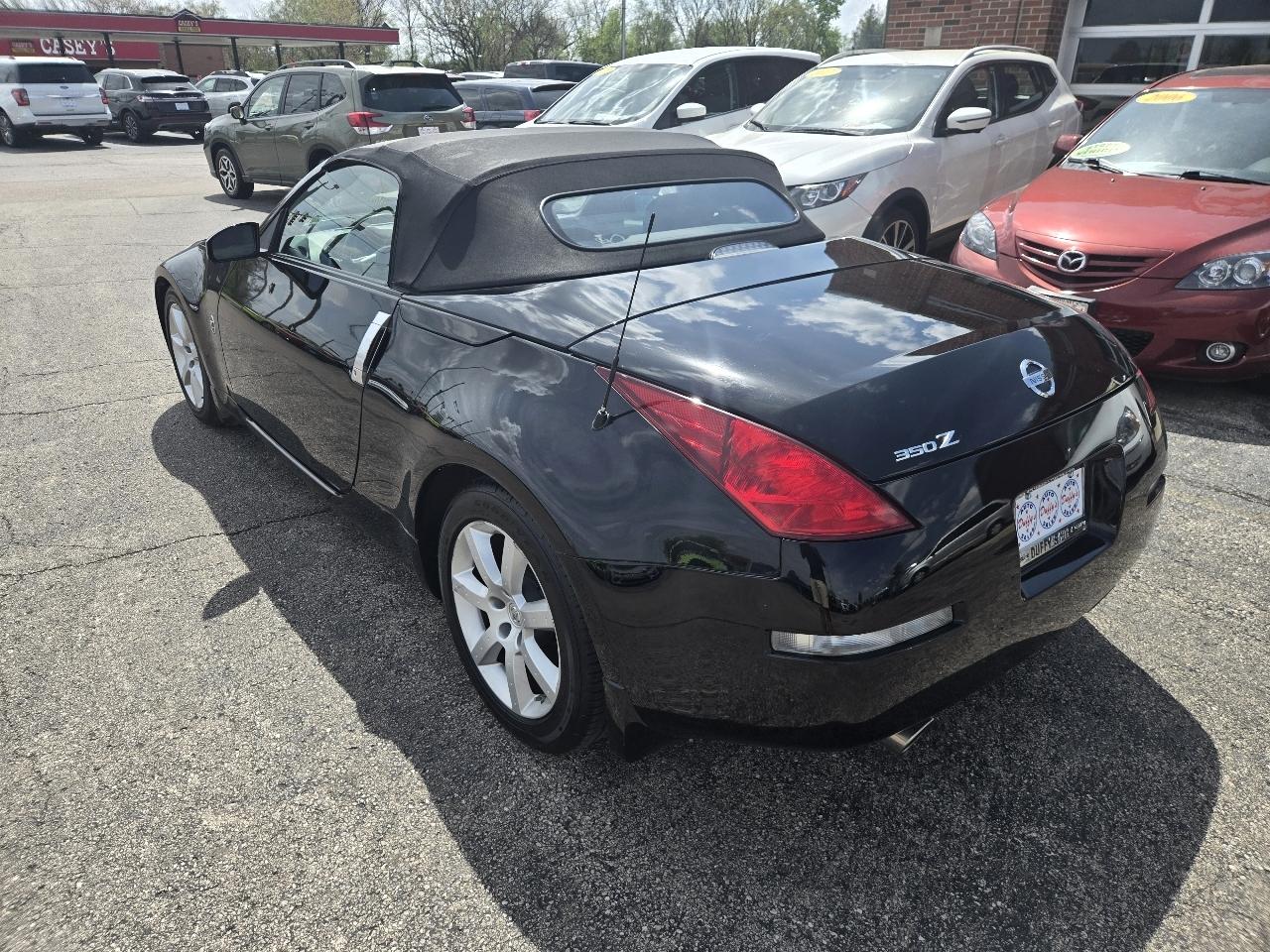 Nissan 350Z 2dr Roadster Touring Auto 2005