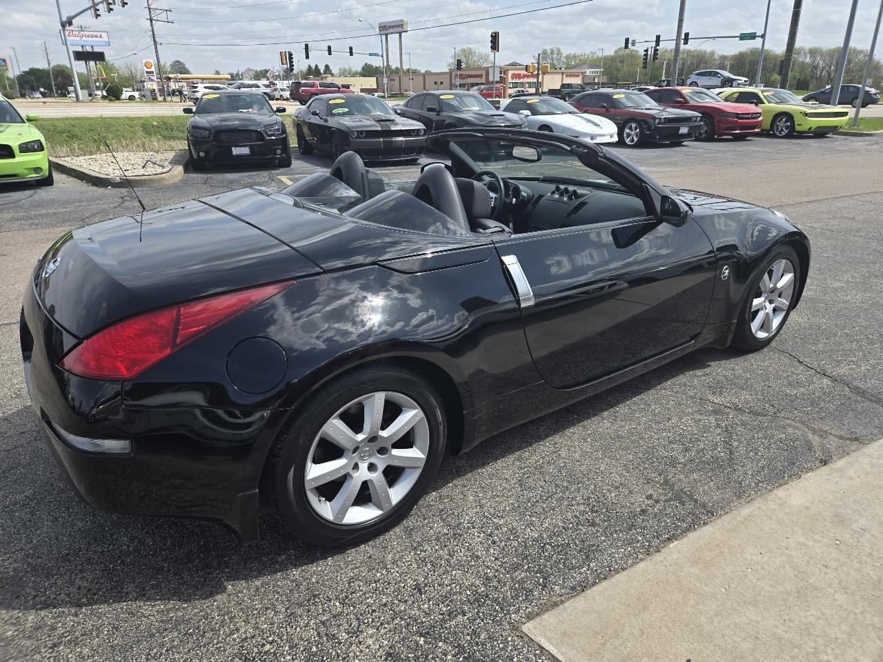 Nissan 350Z 2dr Roadster Touring Auto 2005