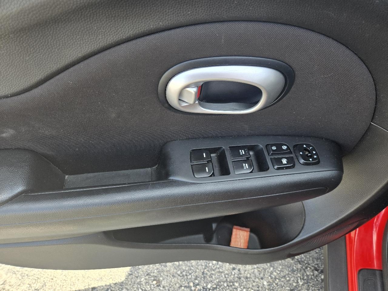 Kia Soul 5dr Wgn Auto + 2016