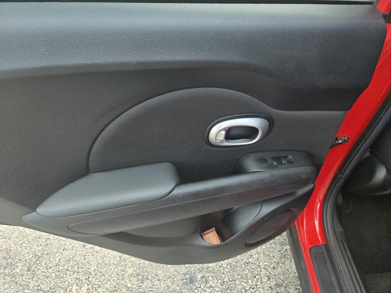 Kia Soul 5dr Wgn Auto + 2016