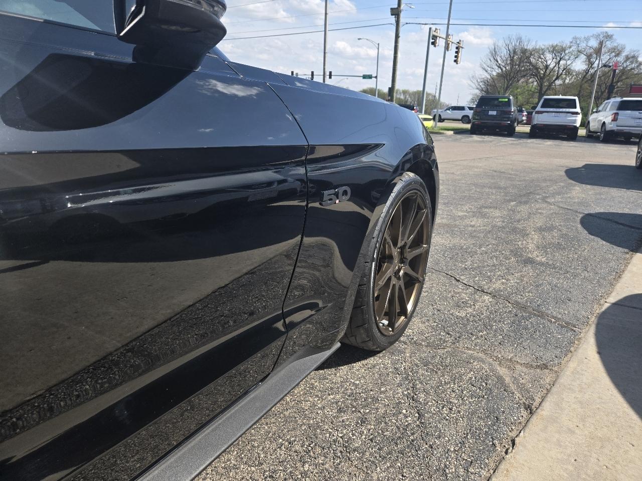 Ford Mustang 2dr Fastback GT 2015