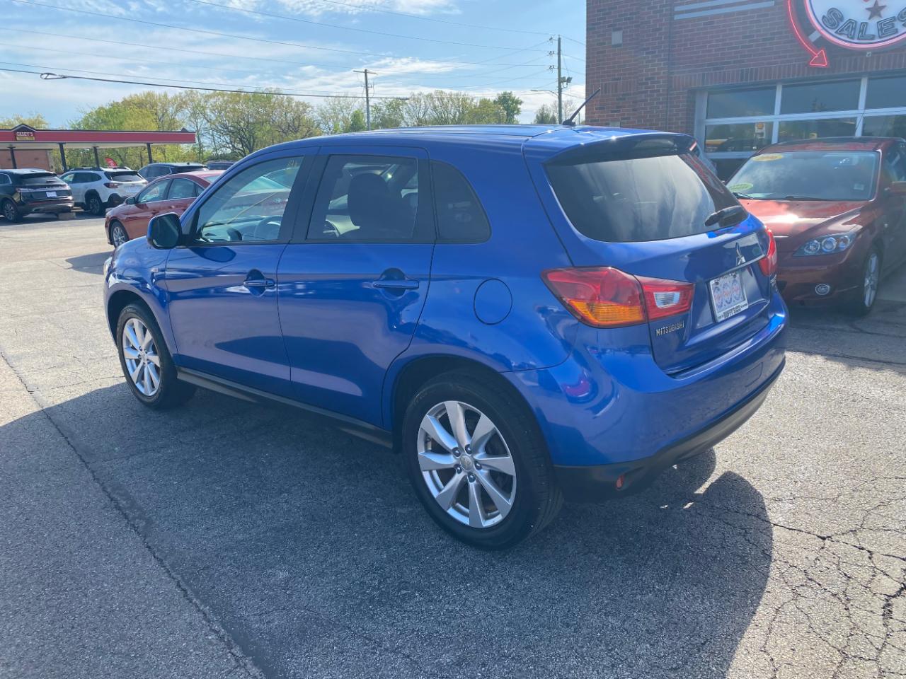 Mitsubishi Outlander Sport 2WD 4dr CVT ES 2015