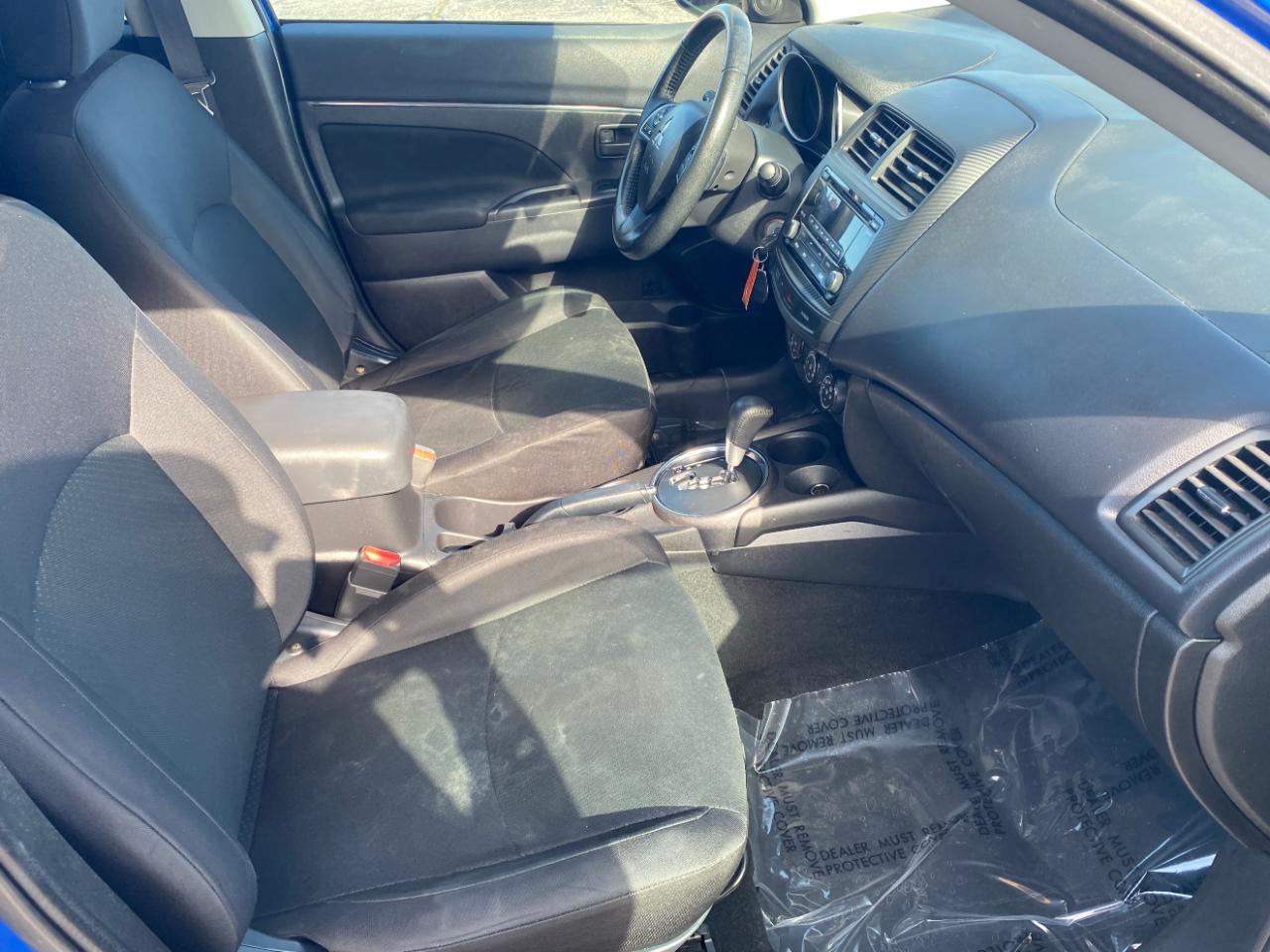 Mitsubishi Outlander Sport 2WD 4dr CVT ES 2015