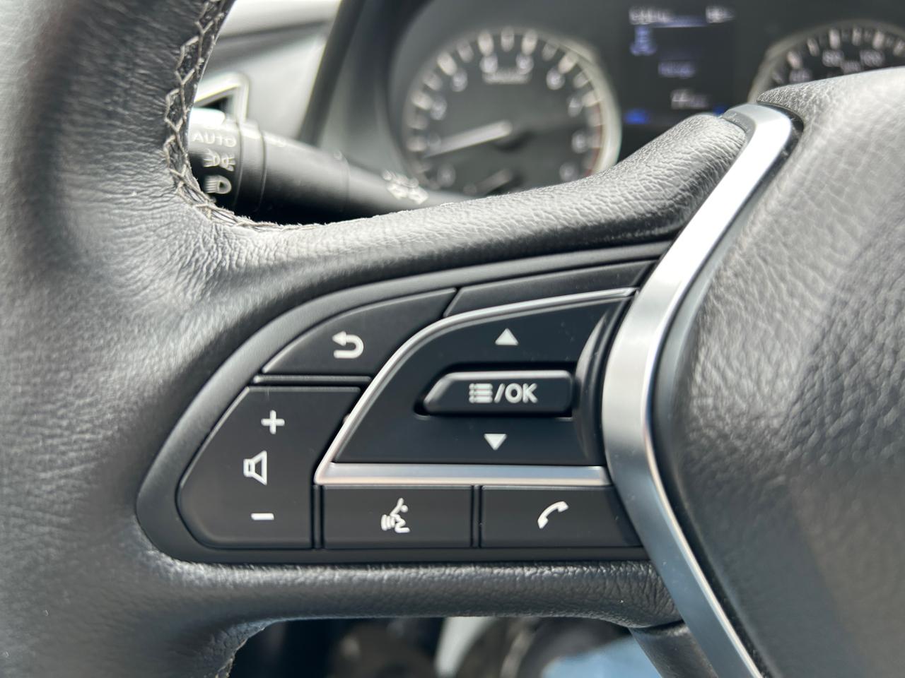 Infiniti Q50 3.0t LUXE AWD 2021