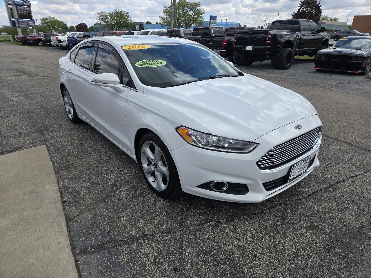 Ford Fusion 4dr Sdn SE FWD 2016
