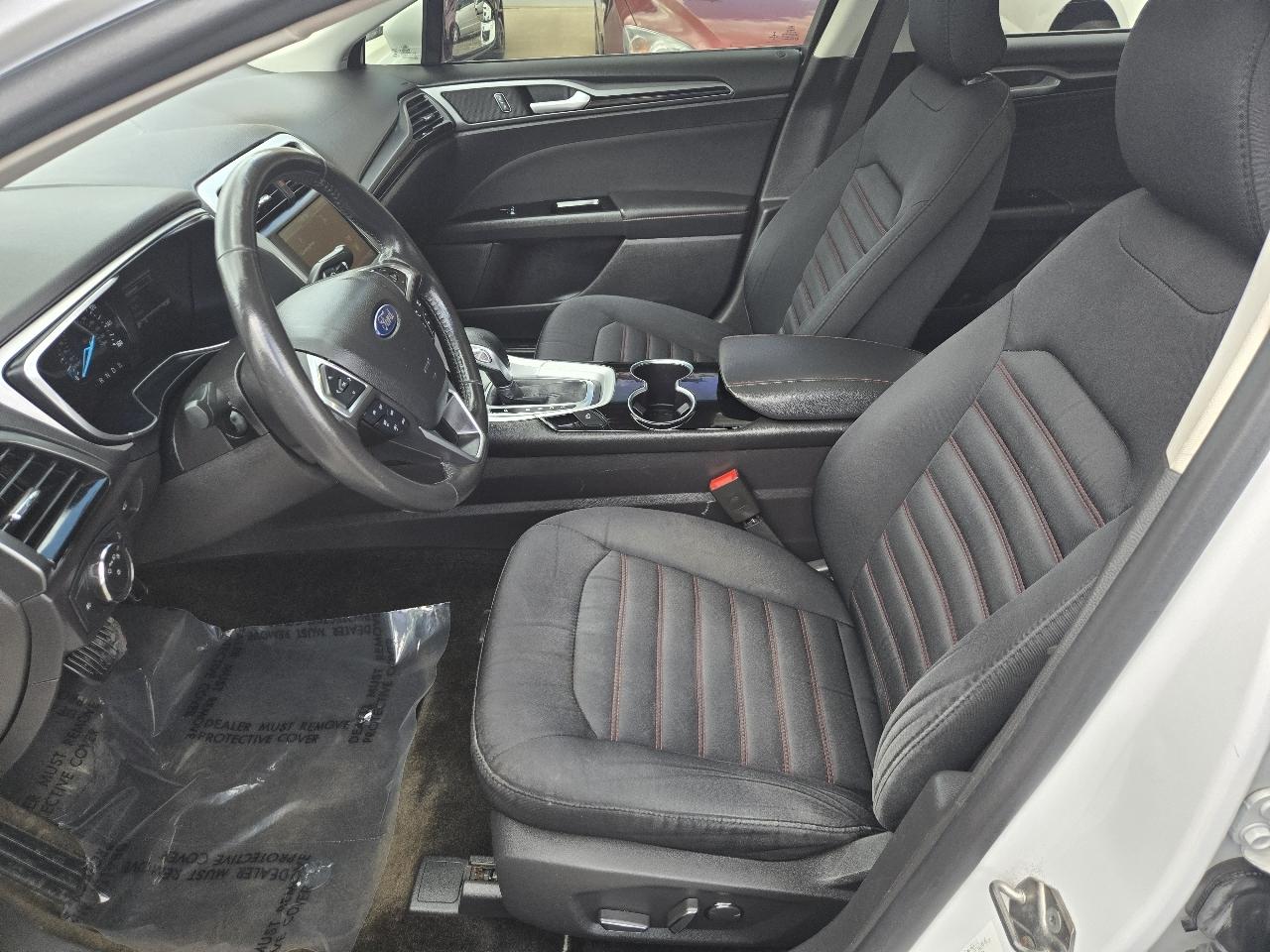 Ford Fusion 4dr Sdn SE FWD 2016