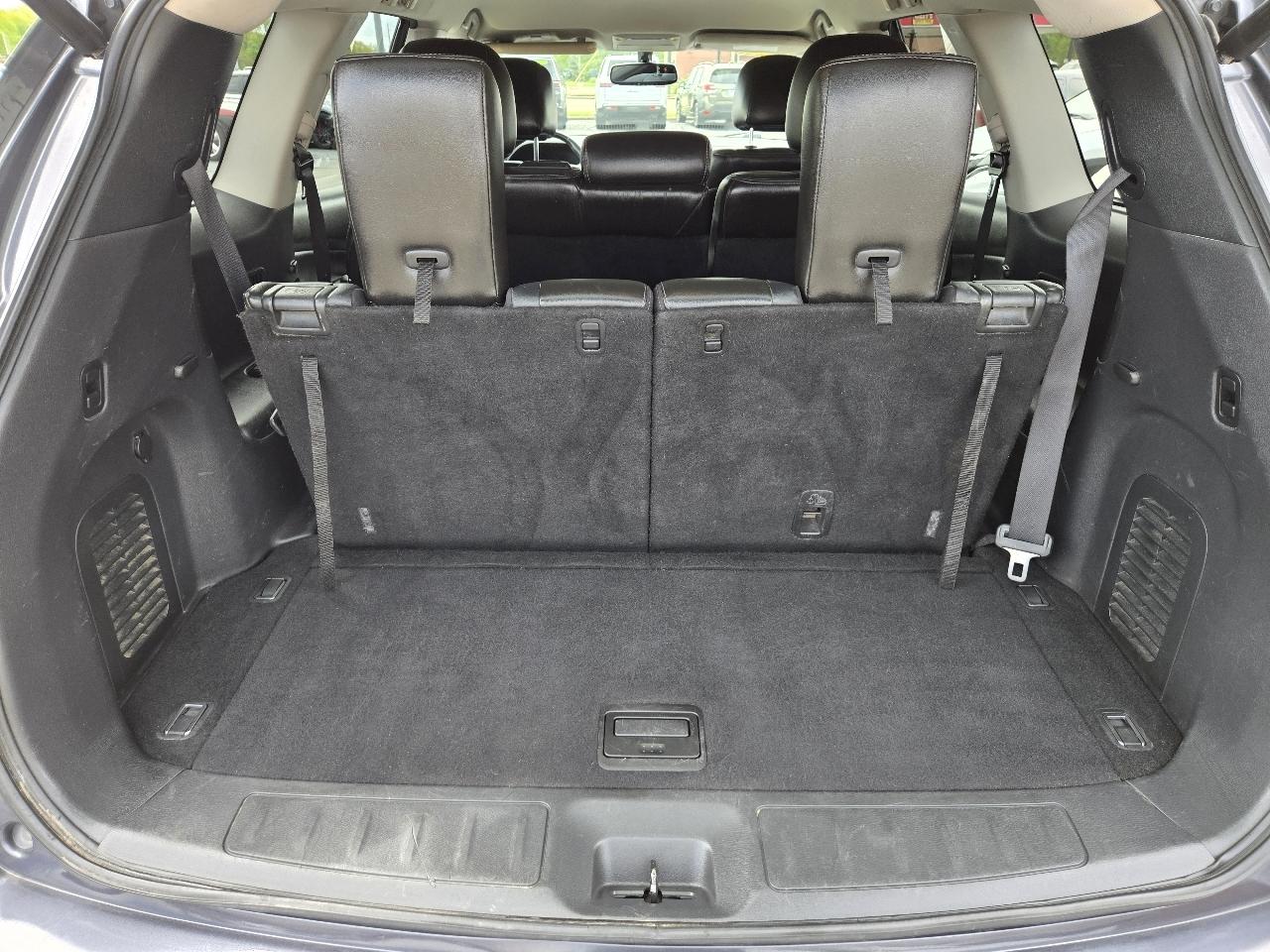 Nissan Pathfinder 4WD 4dr SL 2013