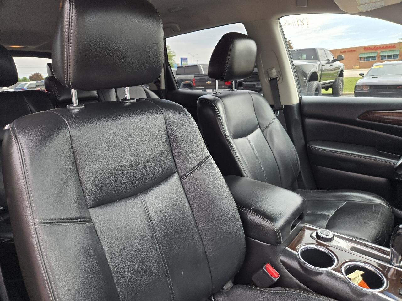 Nissan Pathfinder 4WD 4dr SL 2013
