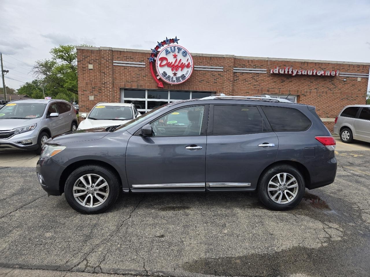 Nissan Pathfinder 4WD 4dr SL 2013