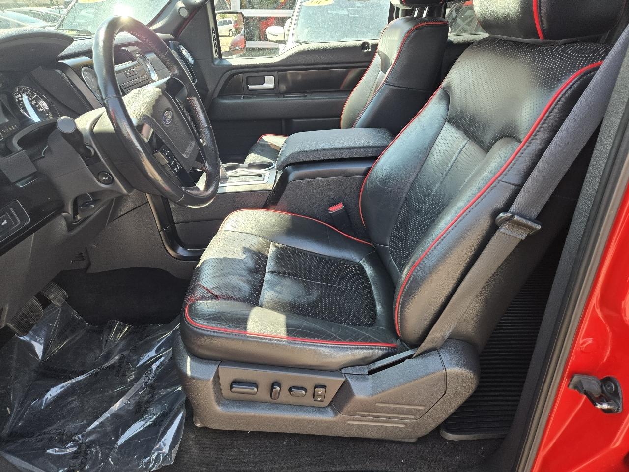 Ford F-150 4WD SuperCrew 145" Platinum 2012