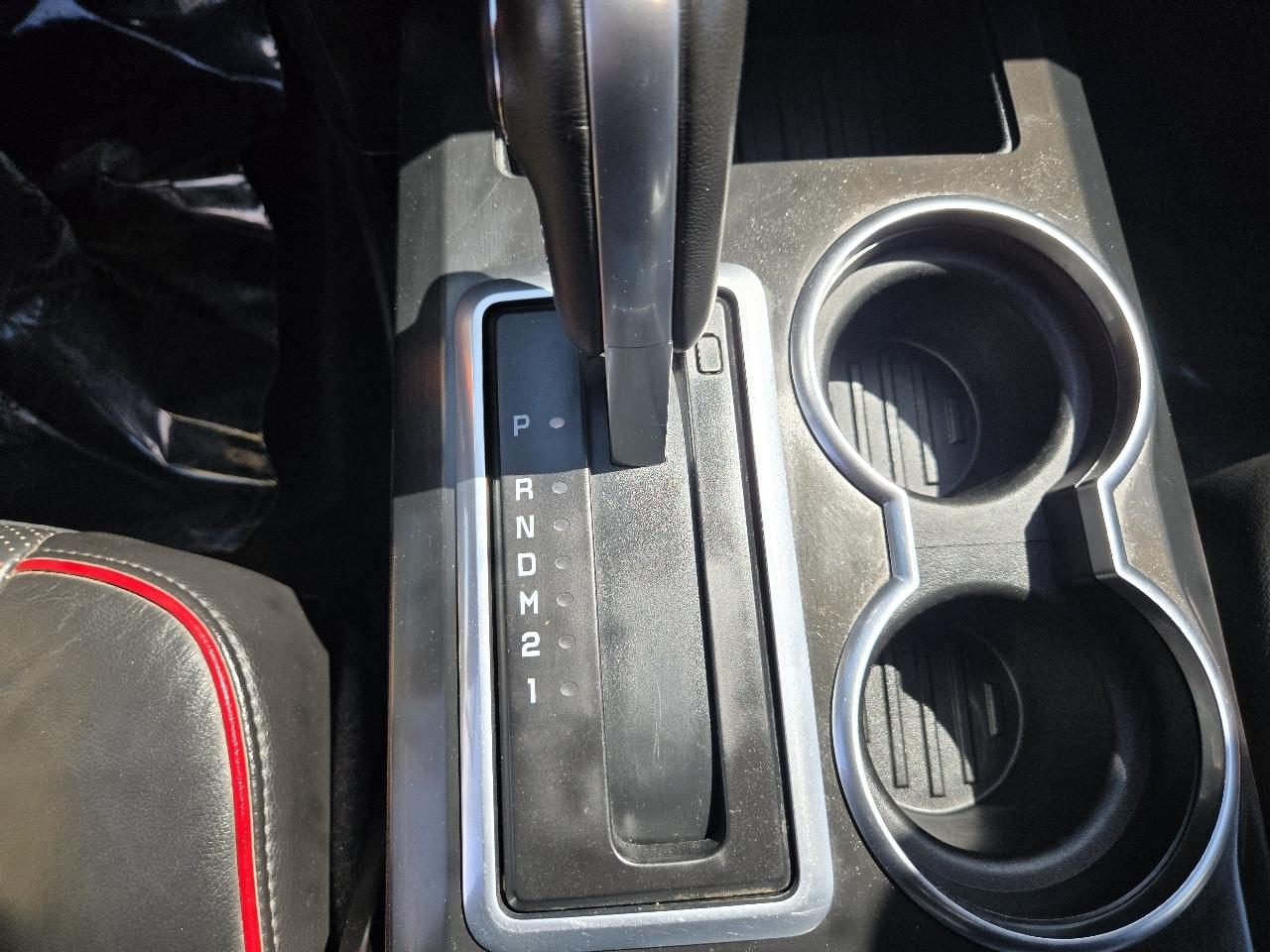 Ford F-150 4WD SuperCrew 145" Platinum 2012