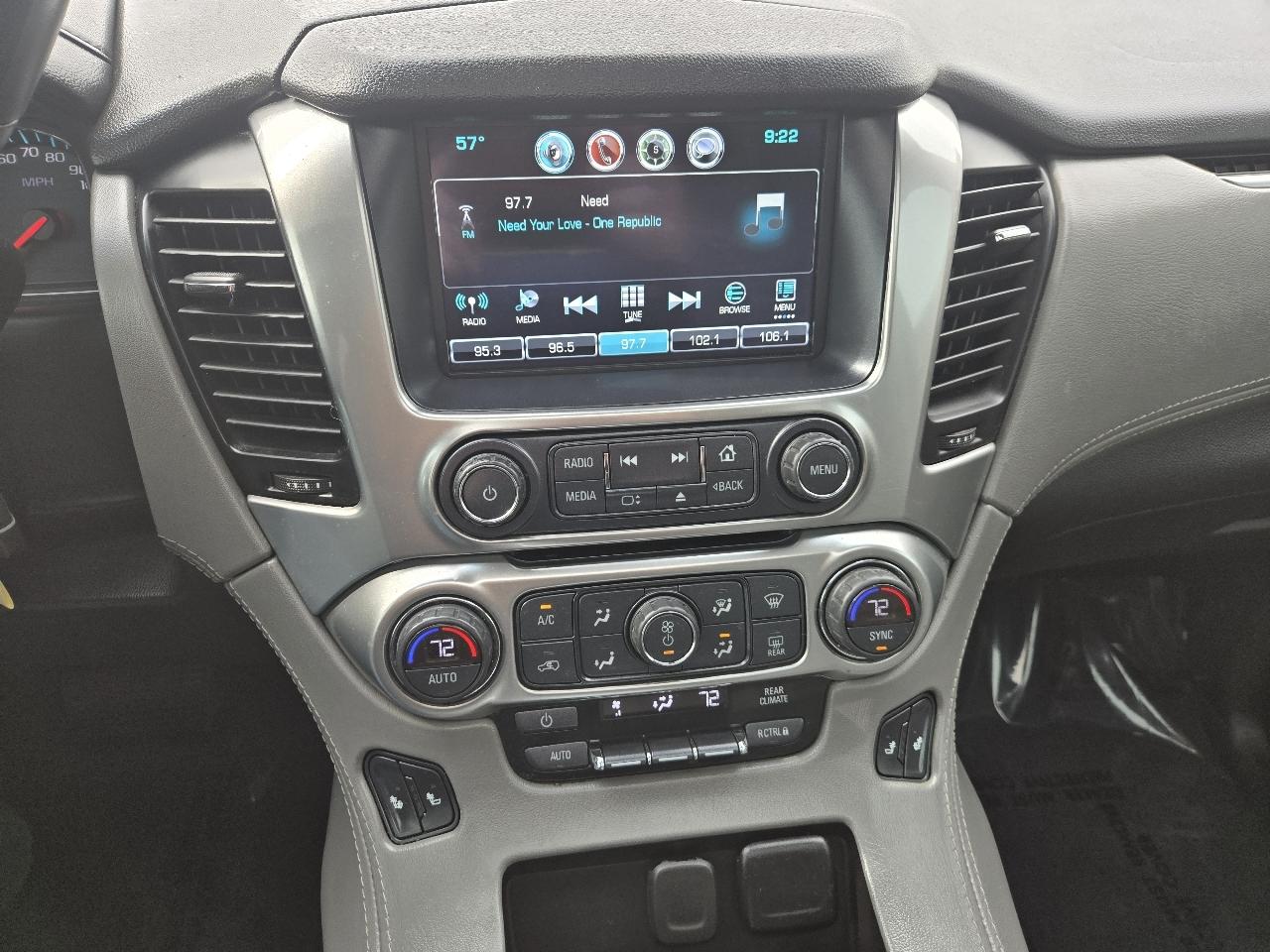 Chevrolet Suburban 4WD 4dr 1500 LT 2019