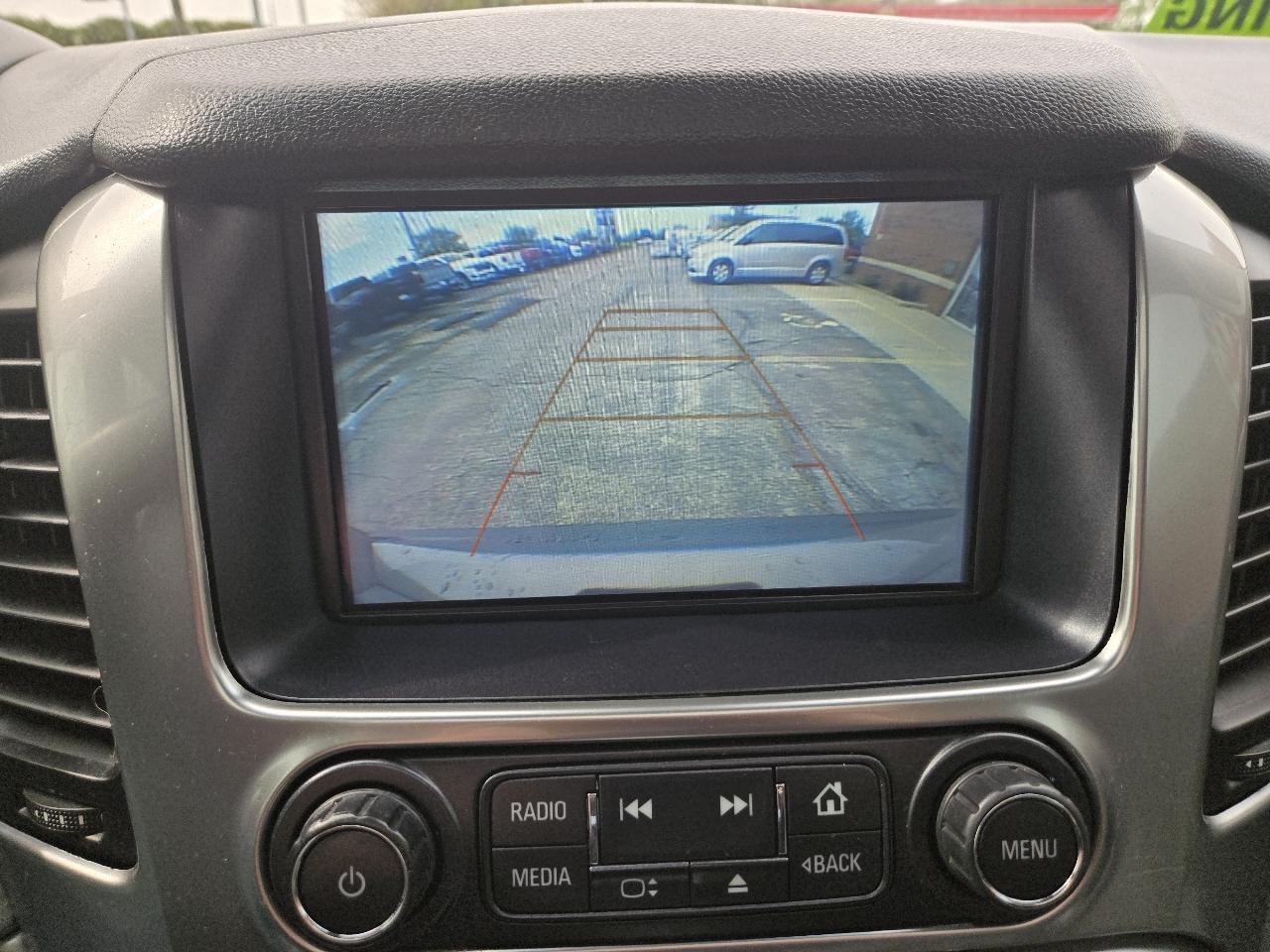 Chevrolet Suburban 4WD 4dr 1500 LT 2019