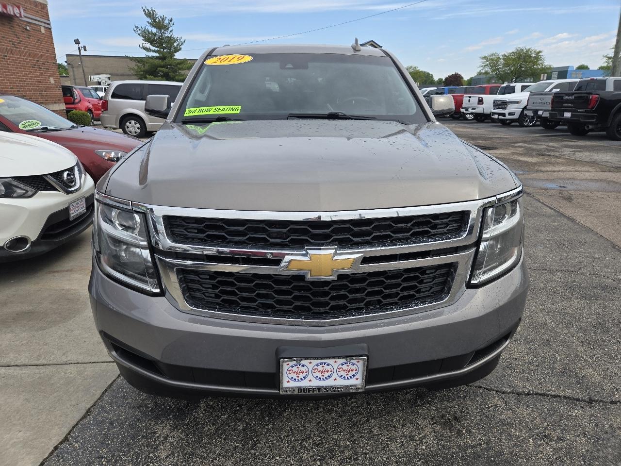 Chevrolet Suburban 4WD 4dr 1500 LT 2019
