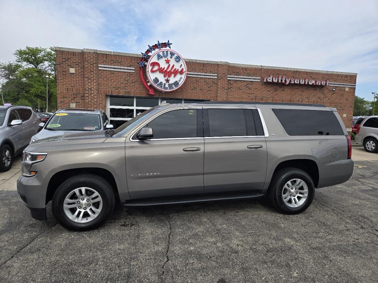 Chevrolet Suburban 4WD 4dr 1500 LT 2019