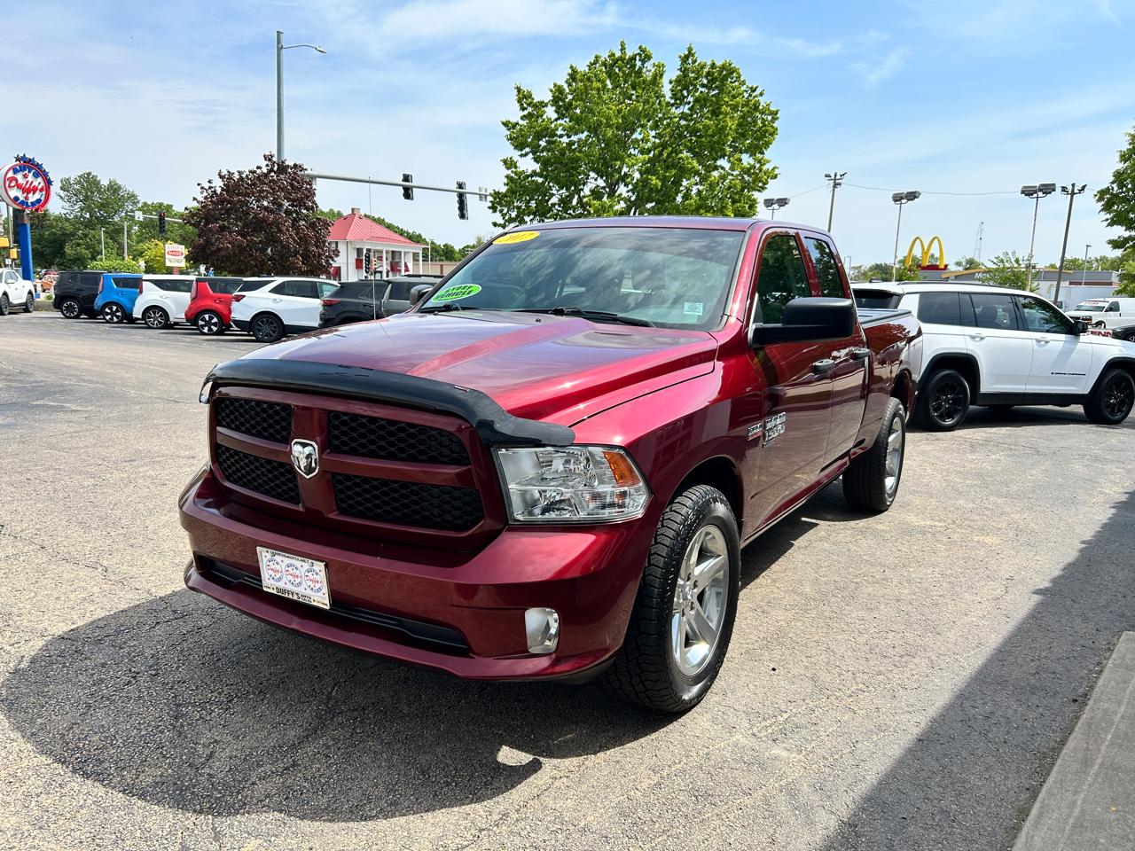 RAM 1500 Express 4x4 Quad Cab 6'4" Box 2017