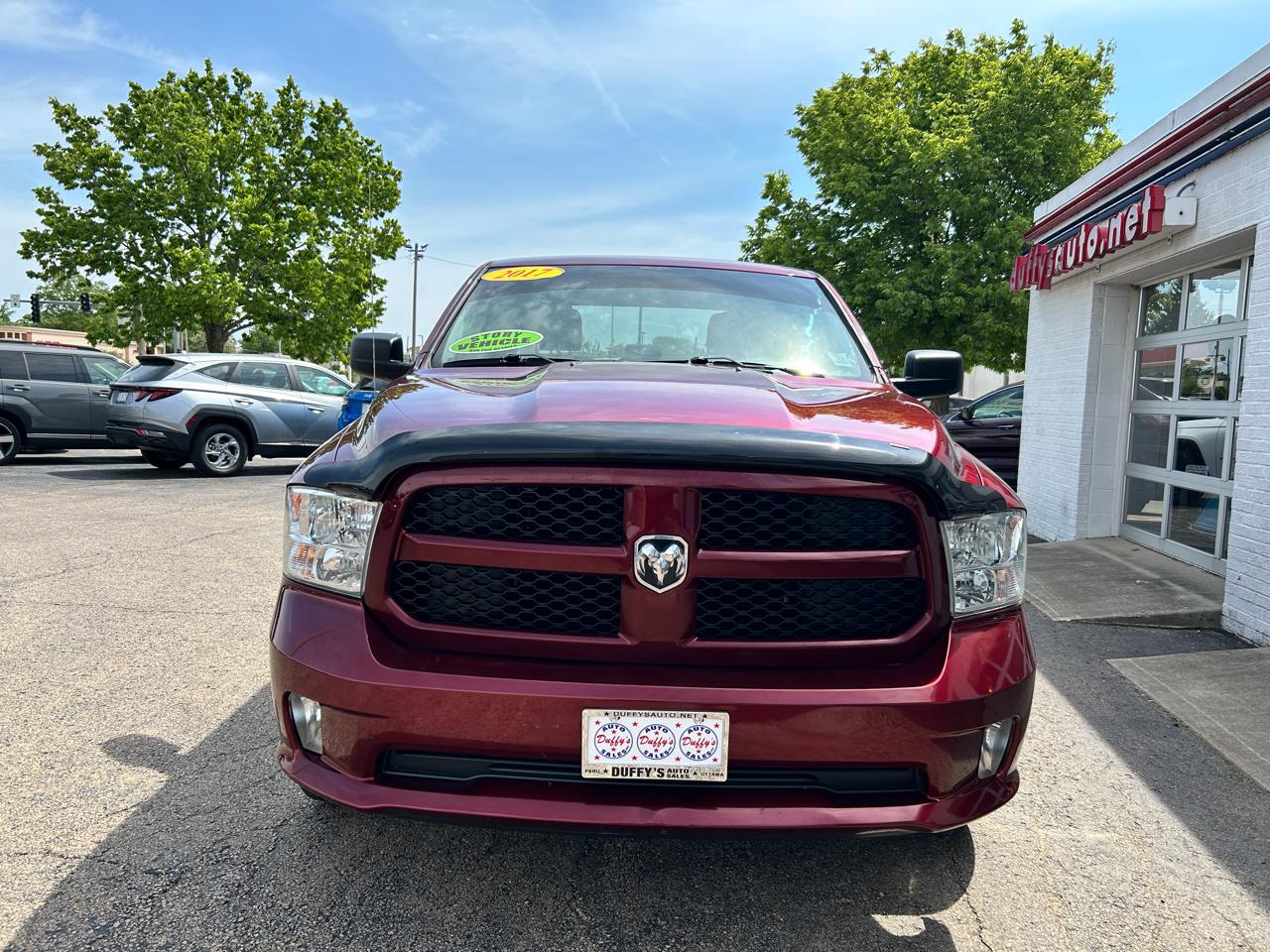 RAM 1500 Express 4x4 Quad Cab 6'4" Box 2017