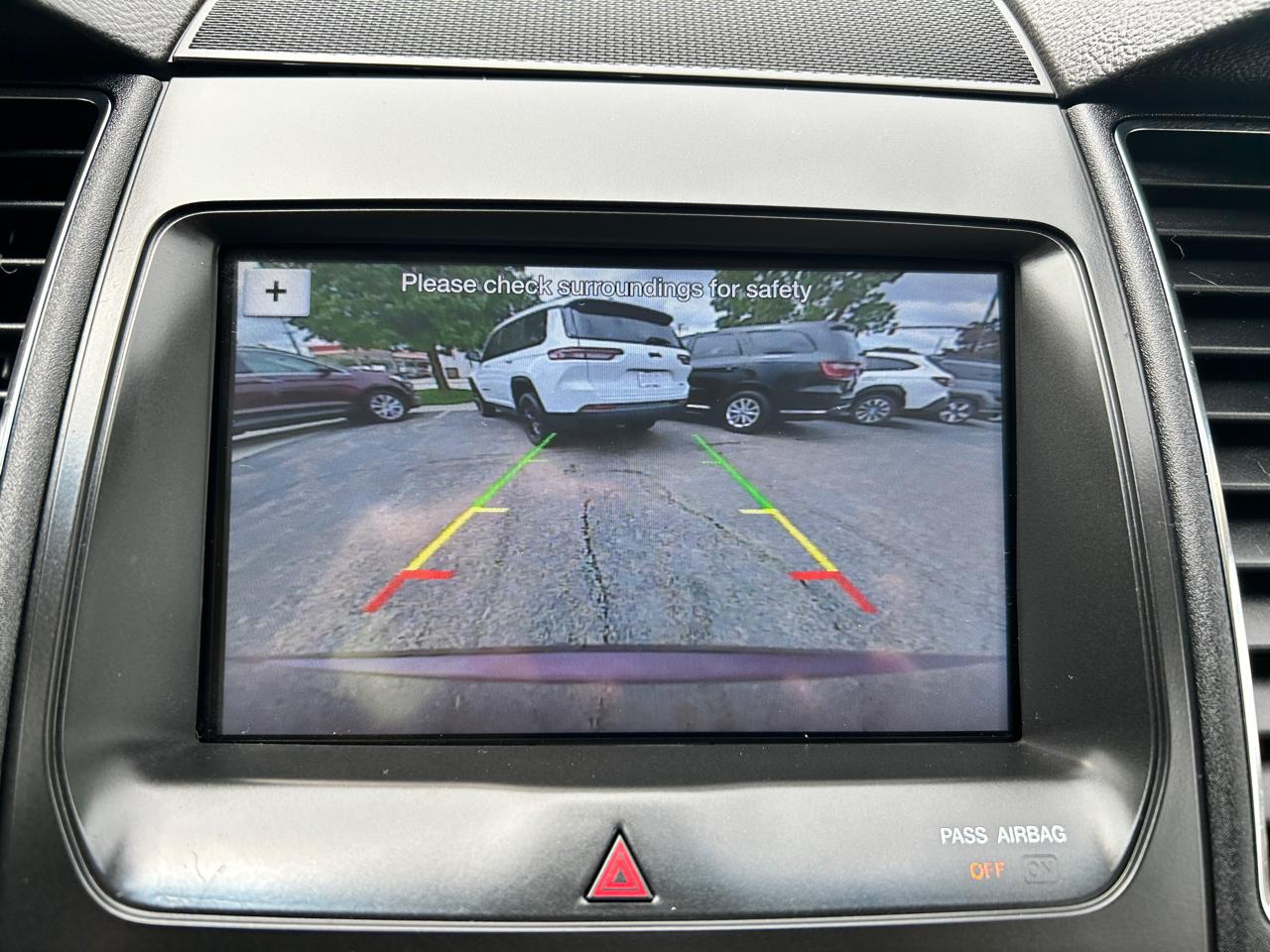 Ford Taurus SEL FWD 2018