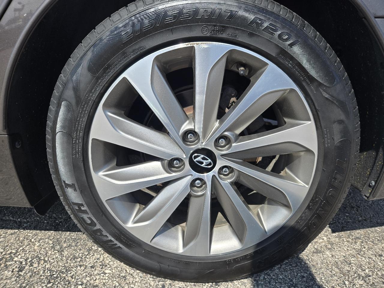 Hyundai Sonata 4dr Sdn 2.4L Sport 2016