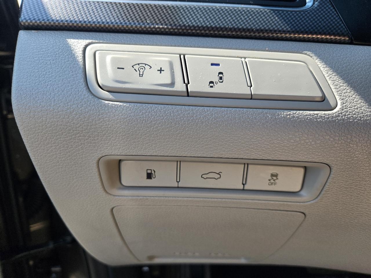 Hyundai Sonata 4dr Sdn 2.4L Sport 2016