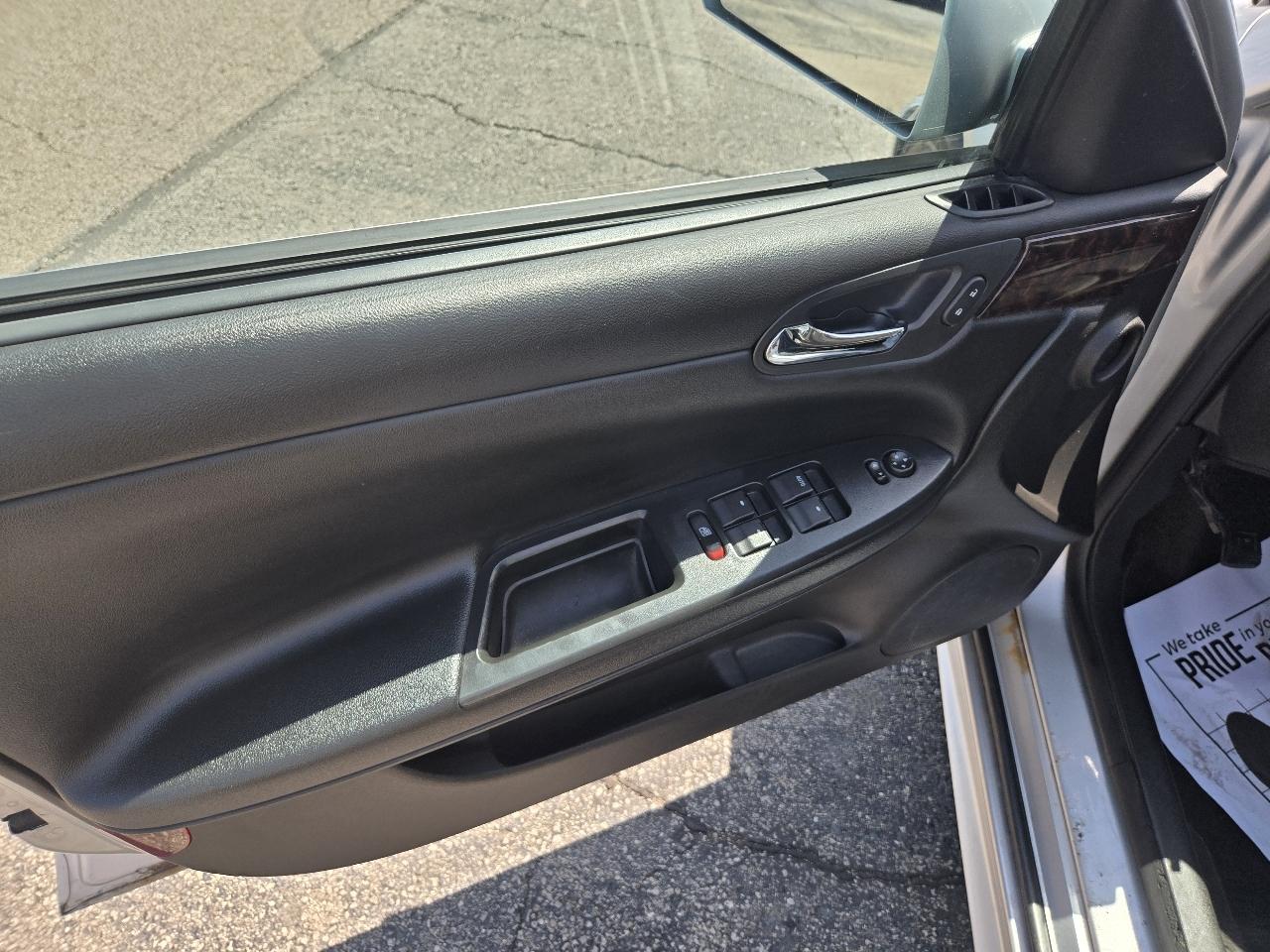 Chevrolet Impala 4dr Sdn LT Retail 2012