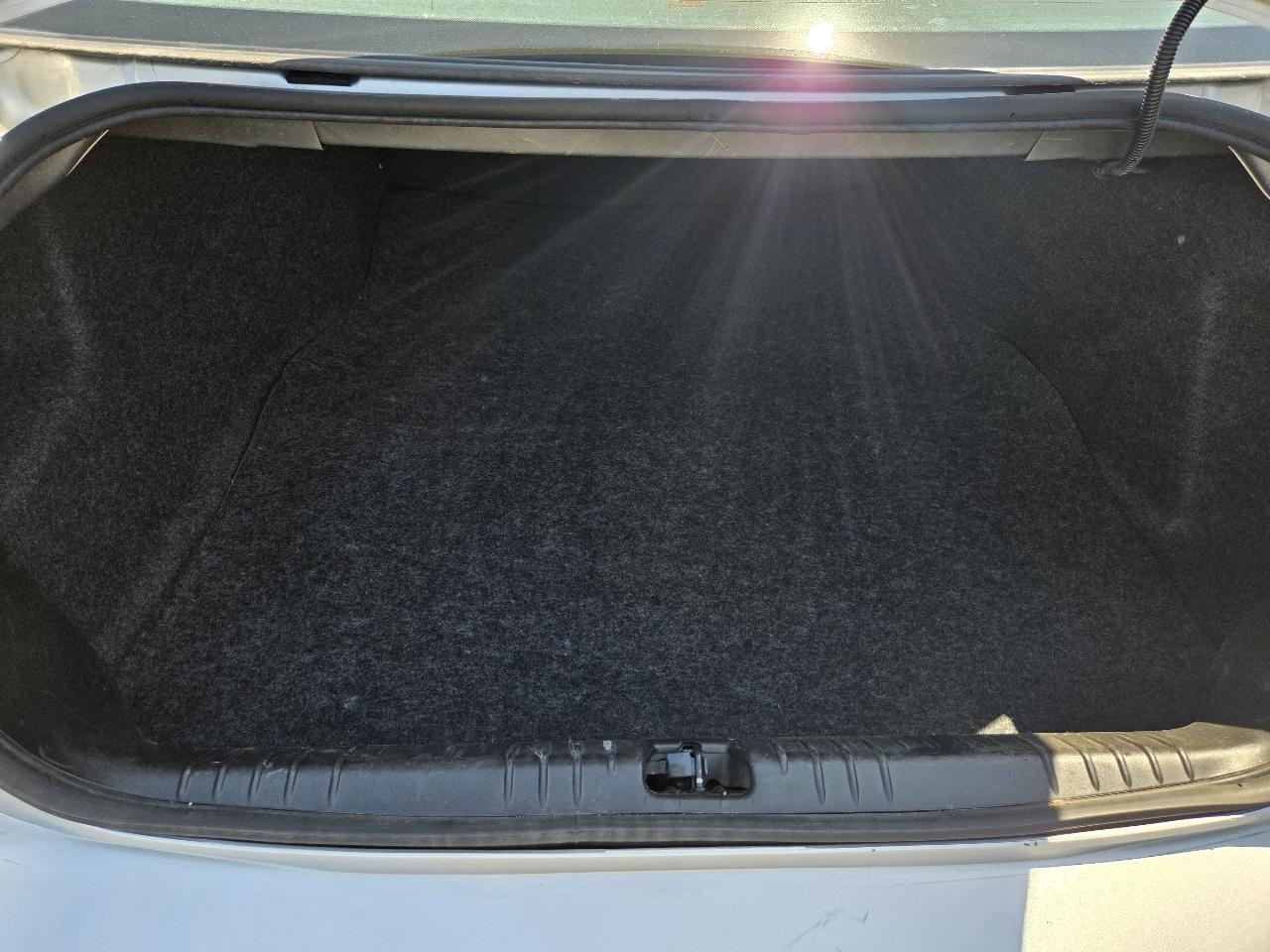 Chevrolet Impala 4dr Sdn LT Retail 2012