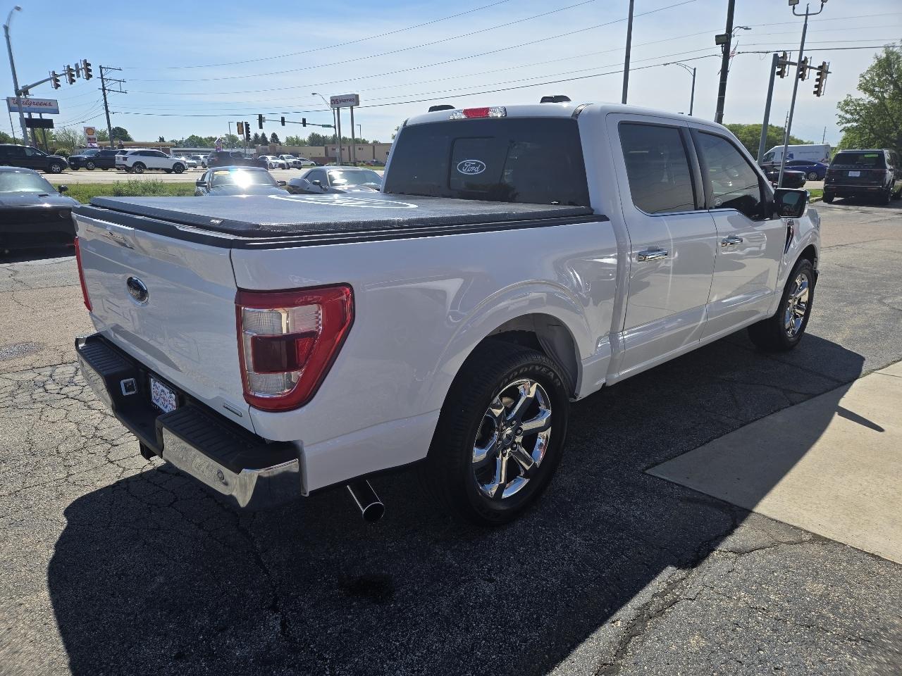 Ford F-150 4WD SuperCrew 139" Lariat 2022