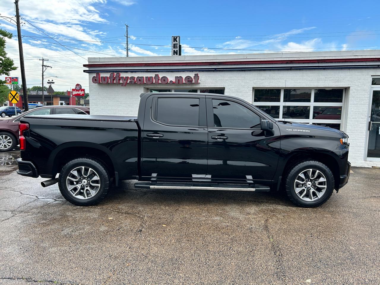 Chevrolet Silverado 1500 4WD Crew Cab 147" RST 2020