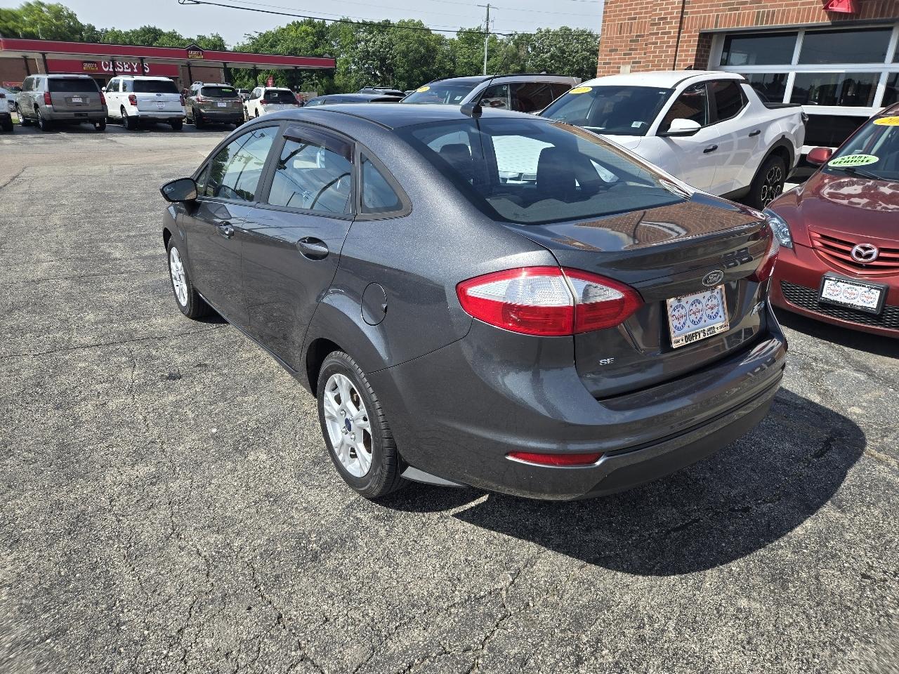 Ford Fiesta 4dr Sdn SE 2016