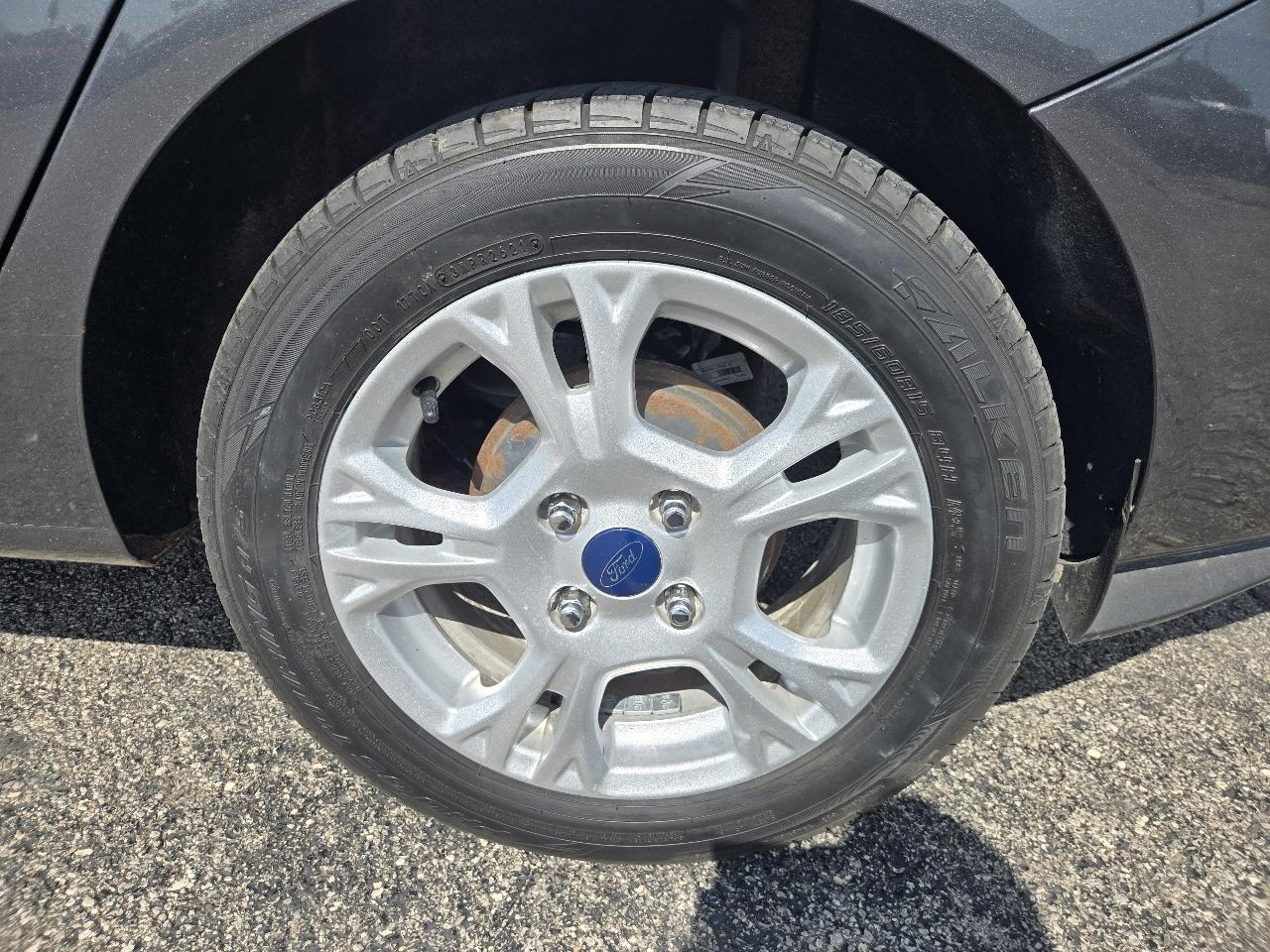 Ford Fiesta 4dr Sdn SE 2016