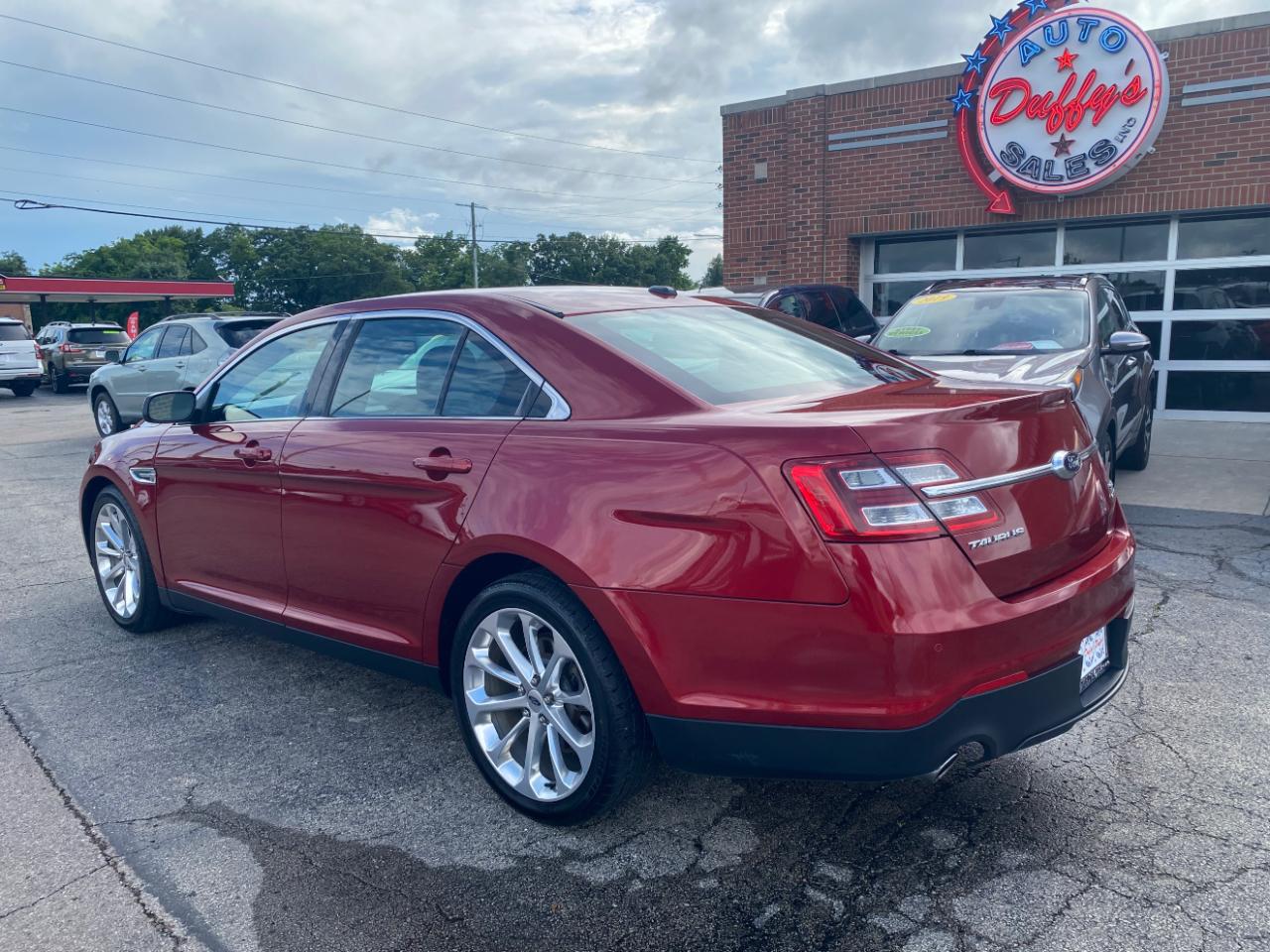 Ford Taurus Limited AWD 2018