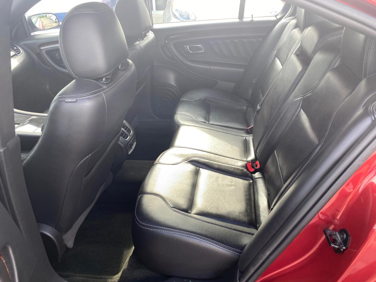 Ford Taurus Limited AWD 2018