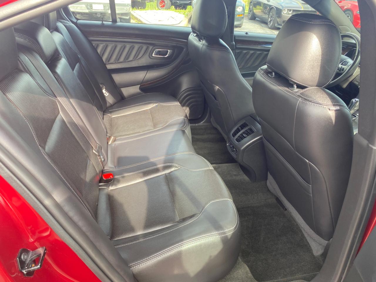 Ford Taurus Limited AWD 2018