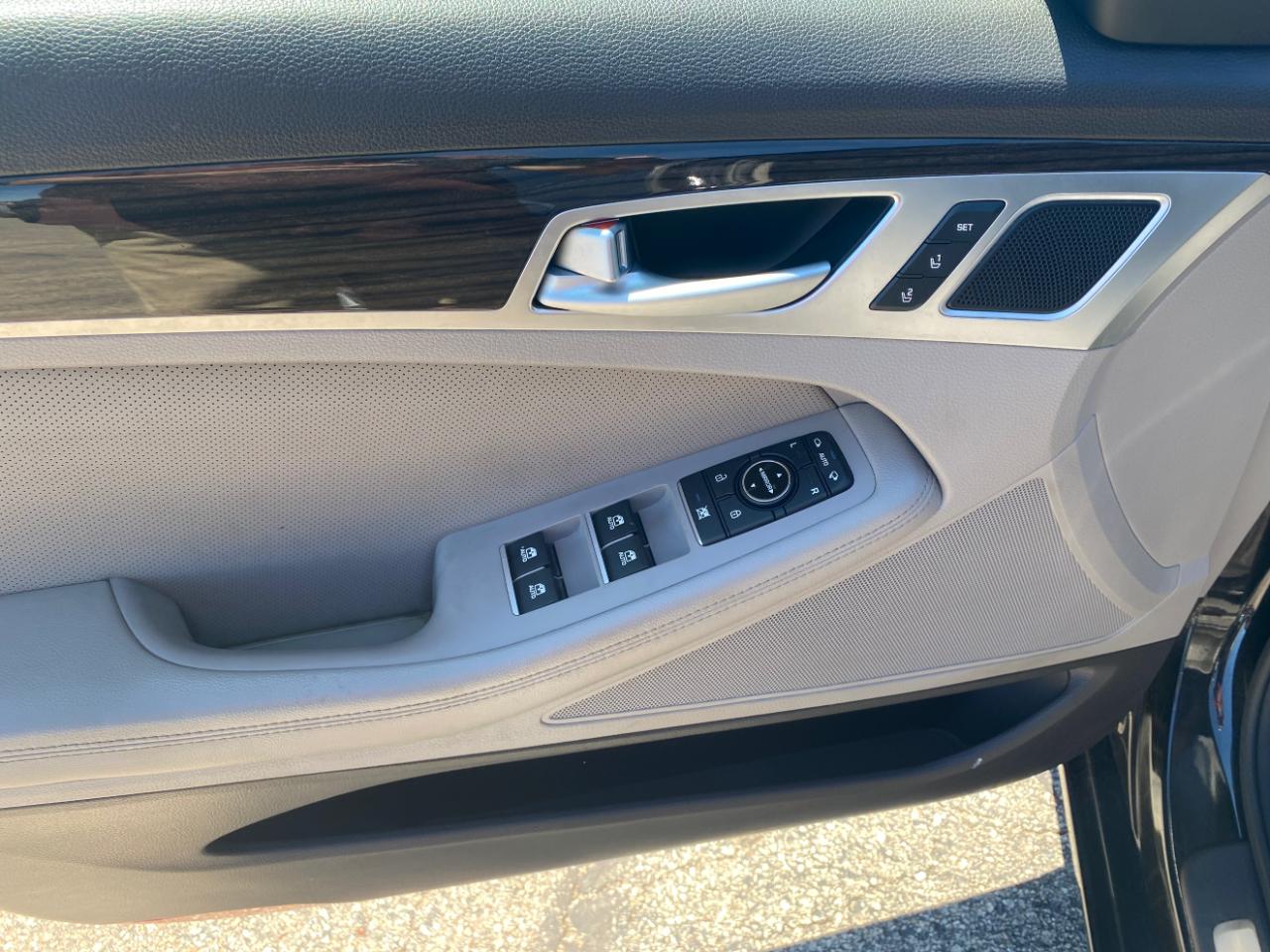 Genesis G80 3.8L AWD 2018