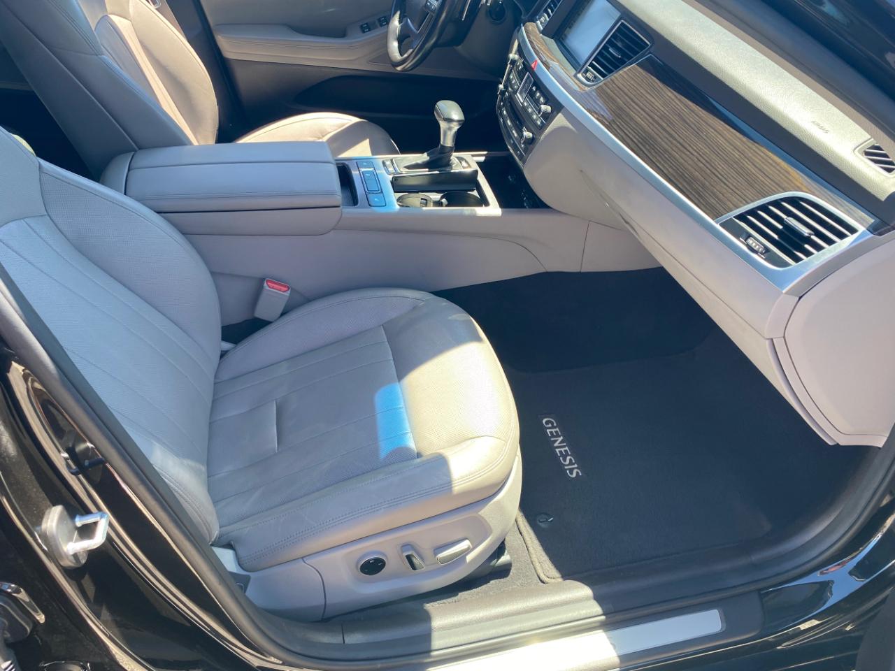 Genesis G80 3.8L AWD 2018